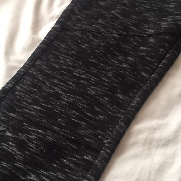 MARC NY BLACK AND GRAY SPANDEX - Picture 4 of 4